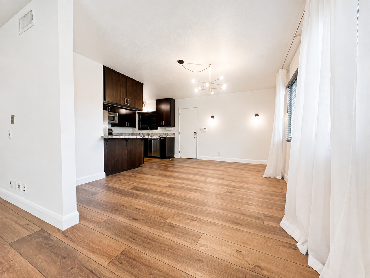 3008 Cardillo Ave - Photo 4 of 18