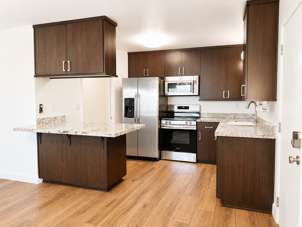 3008 Cardillo Ave - Photo 5 of 18