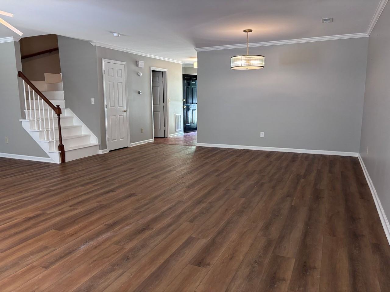 1117 Summer Pl - Photo 7 of 15