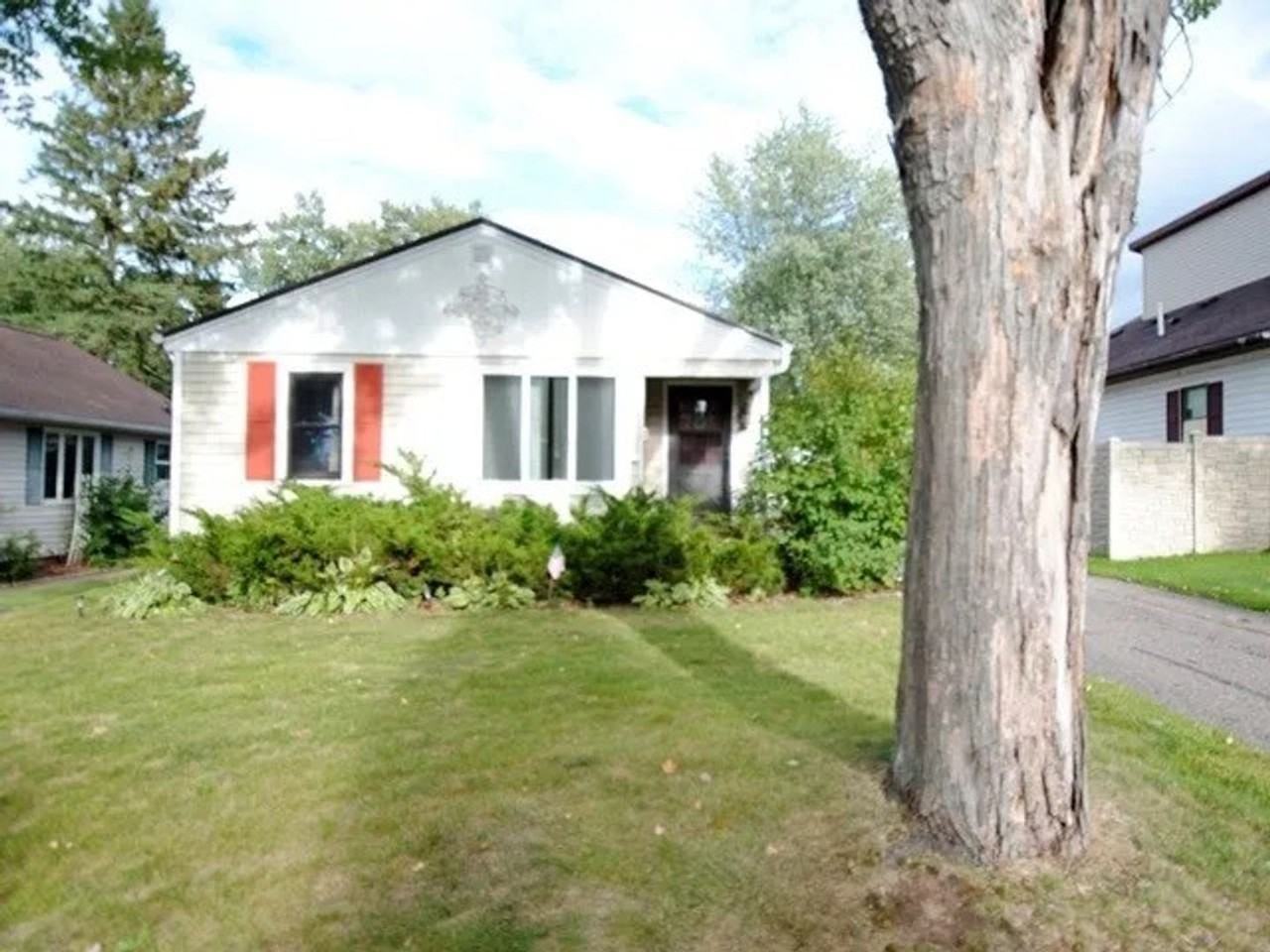 1411 S Prospect Ave - Photo 2 of 16