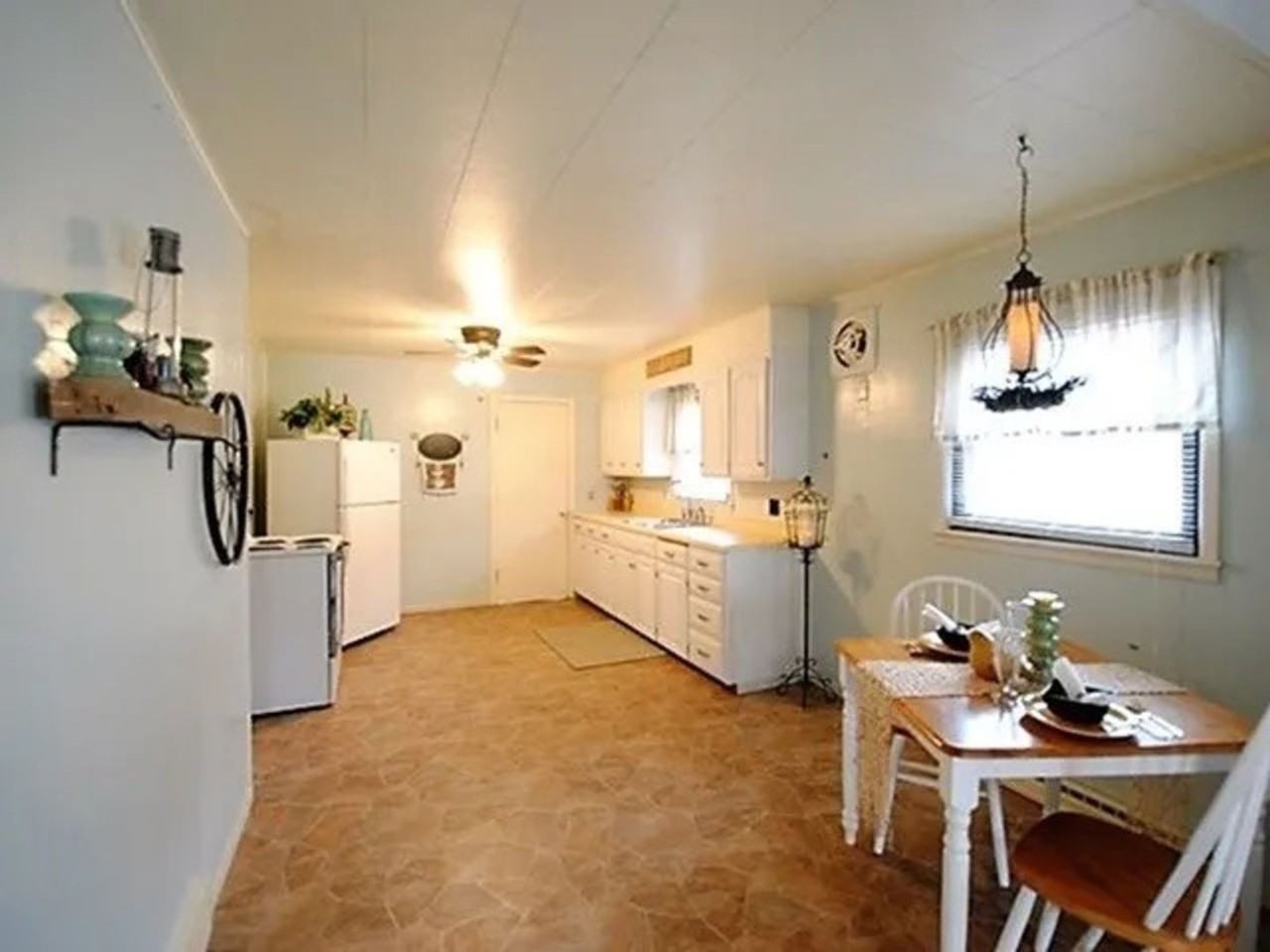 1411 S Prospect Ave - Photo 4 of 16