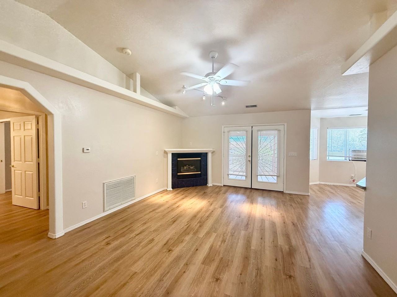 821 Village Cir - Photo 7 of 26