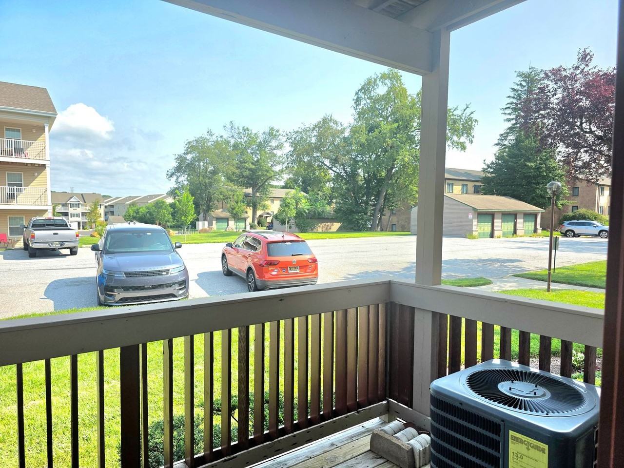 3603 Eastview Ln - Photo 7 of 12