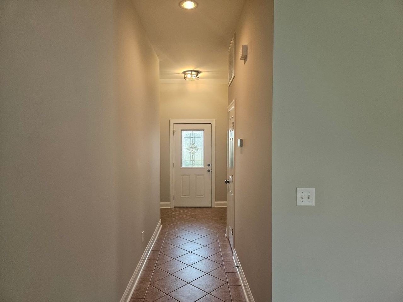 502D Castle Bay Dr - Photo 5 of 24