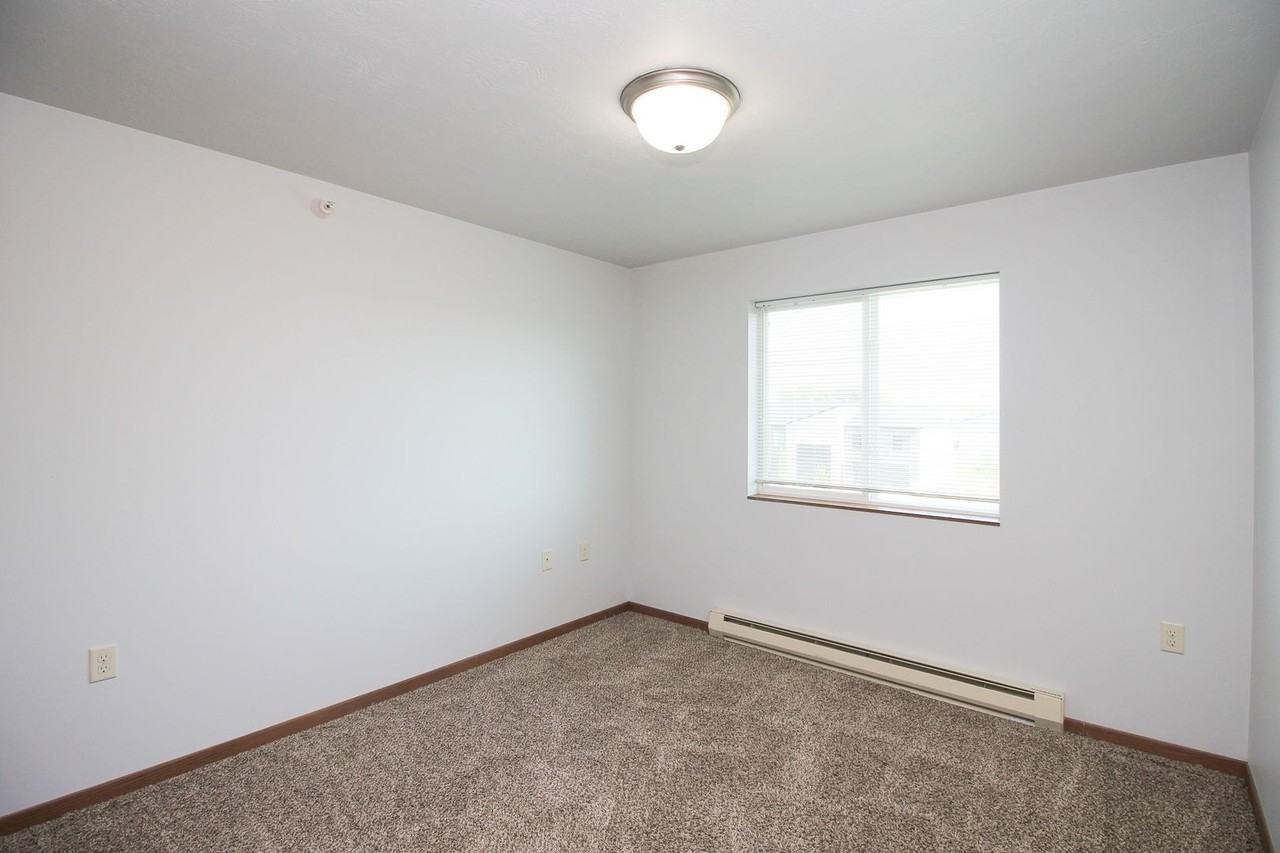 River Valley Apts. - Photo 5 of 50