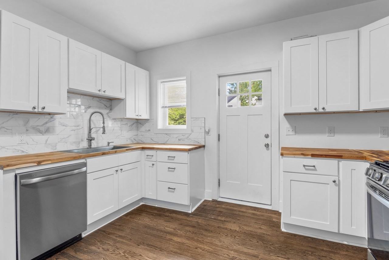 748 Fairview - Photo 4 of 50