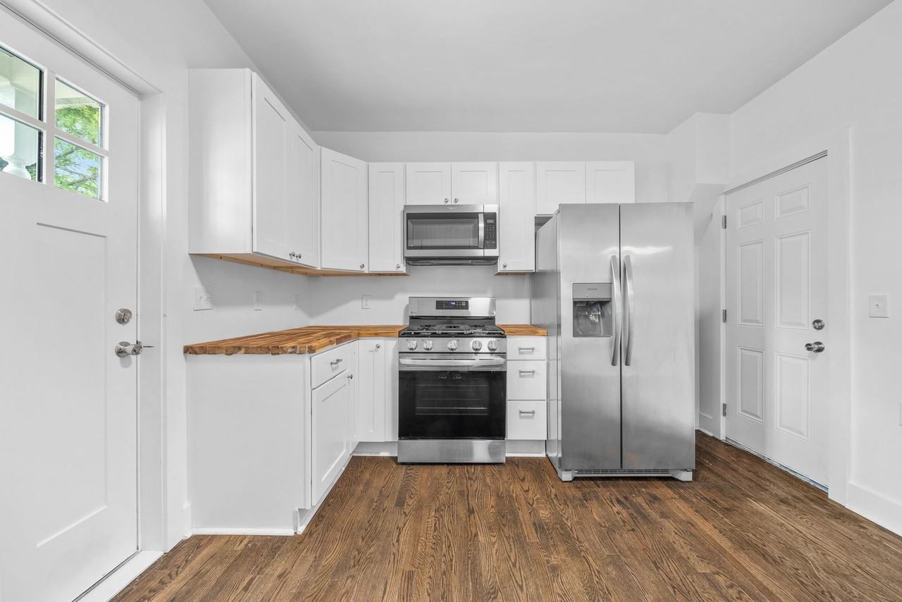 748 Fairview - Photo 6 of 50