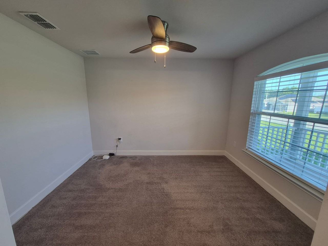 1216 Margaret Ave - Photo 6 of 26