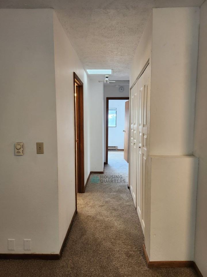 3217 N Lee St - Photo 6 of 15
