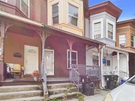 featured image of 1527 Naudain St