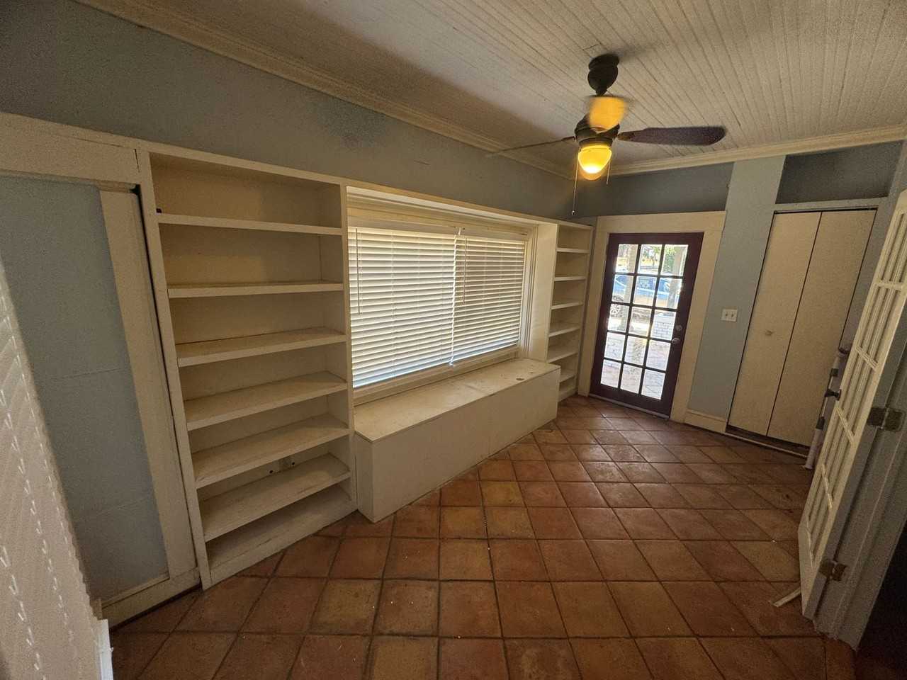 1818 Saint Charles Ave - Photo 3 of 9