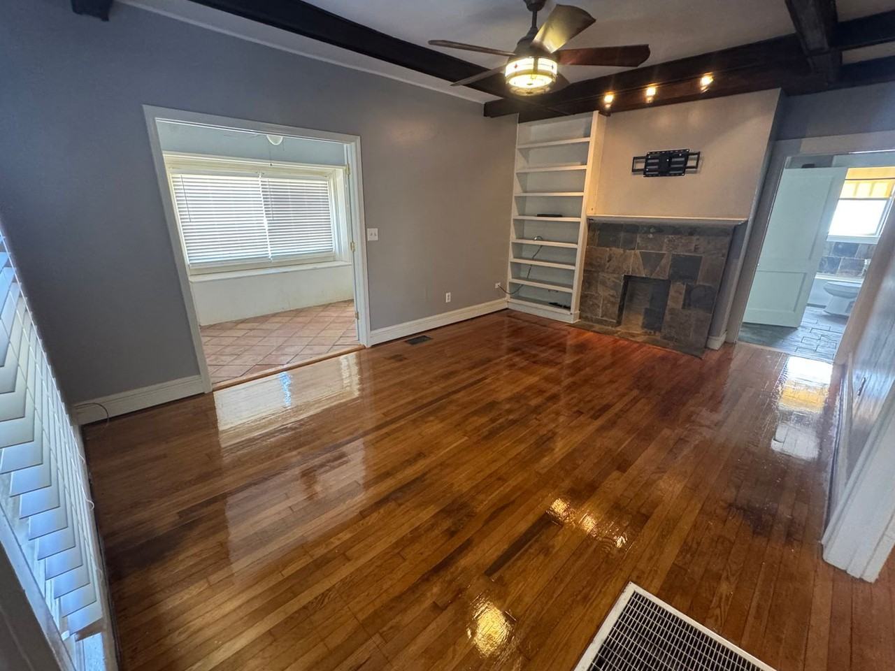 1818 Saint Charles Ave - Photo 4 of 9