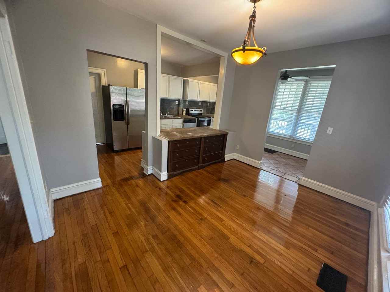 1818 Saint Charles Ave - Photo 5 of 9