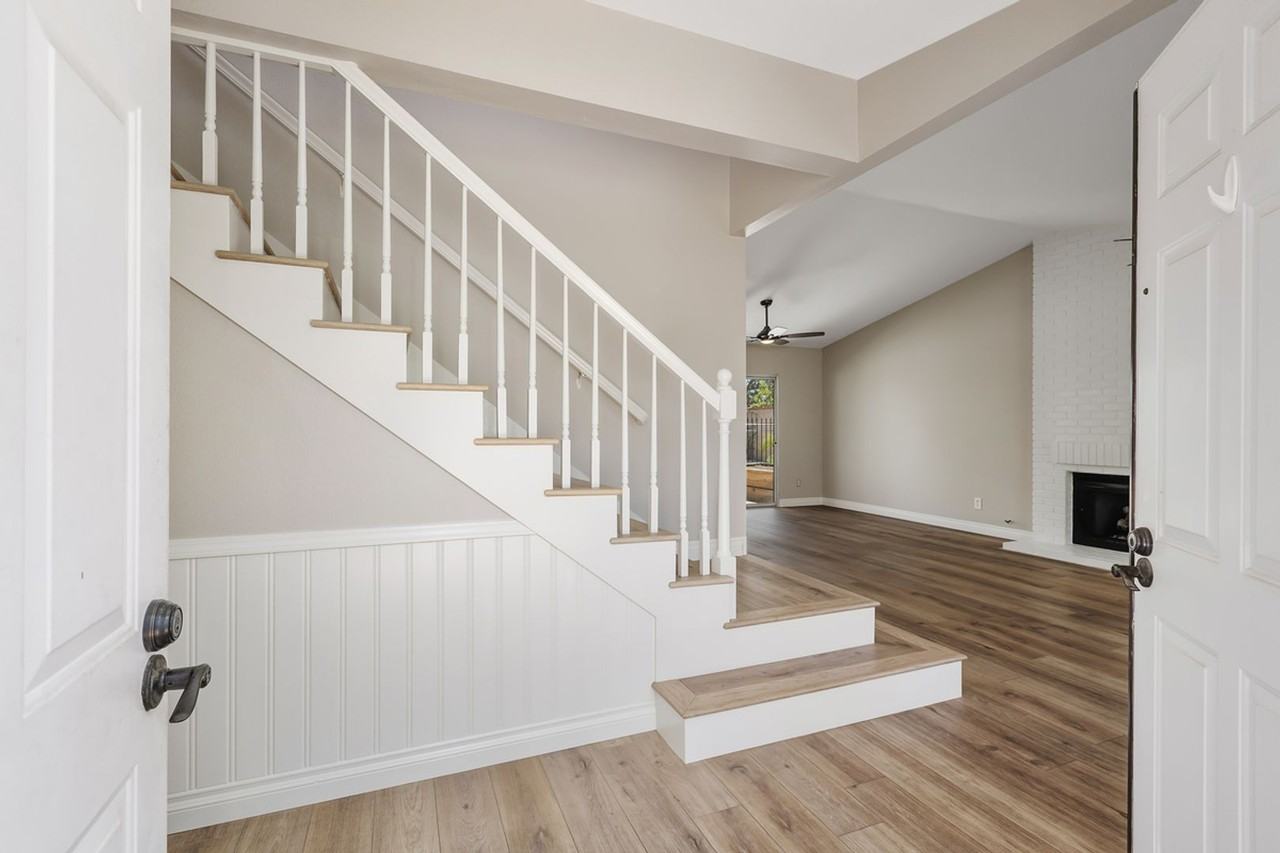 42994 Agena St - Photo 6 of 35