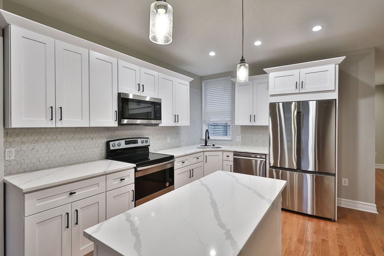 1812 N Croskey St - Photo 2 of 24