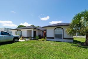 featured image of 1611 3rd Ave W
