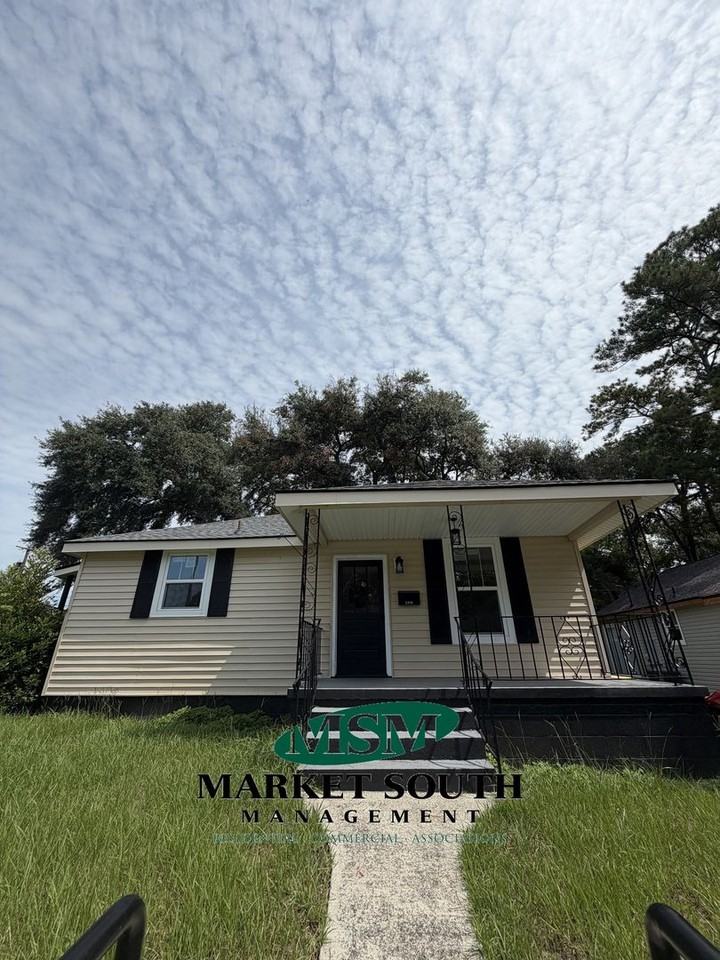 2318 Florida Ave - Photo 3 of 17