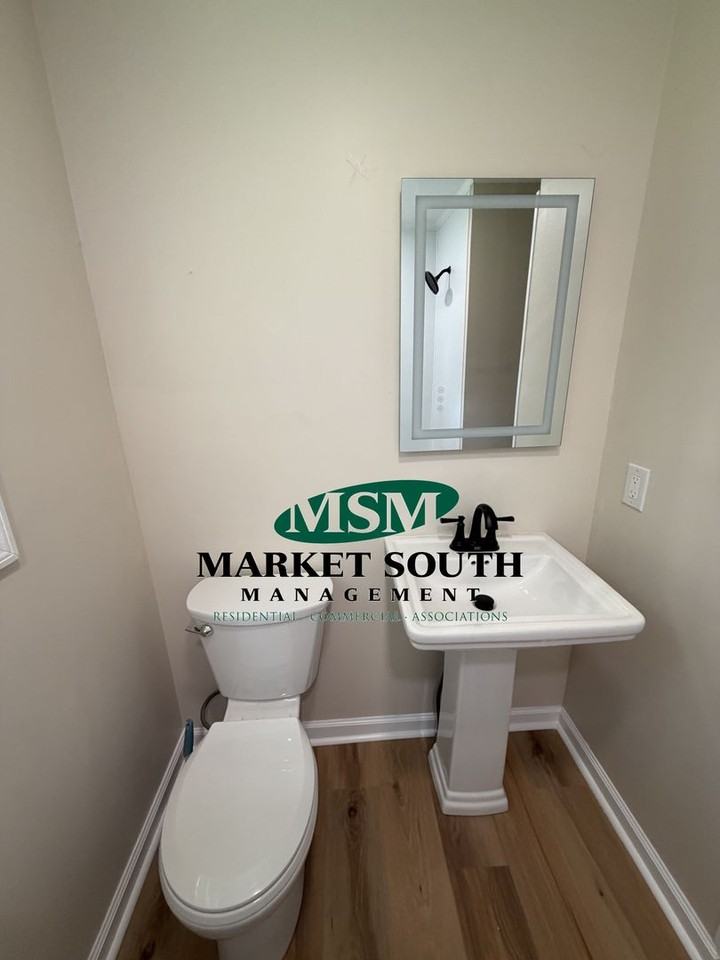 2318 Florida Ave - Photo 5 of 17