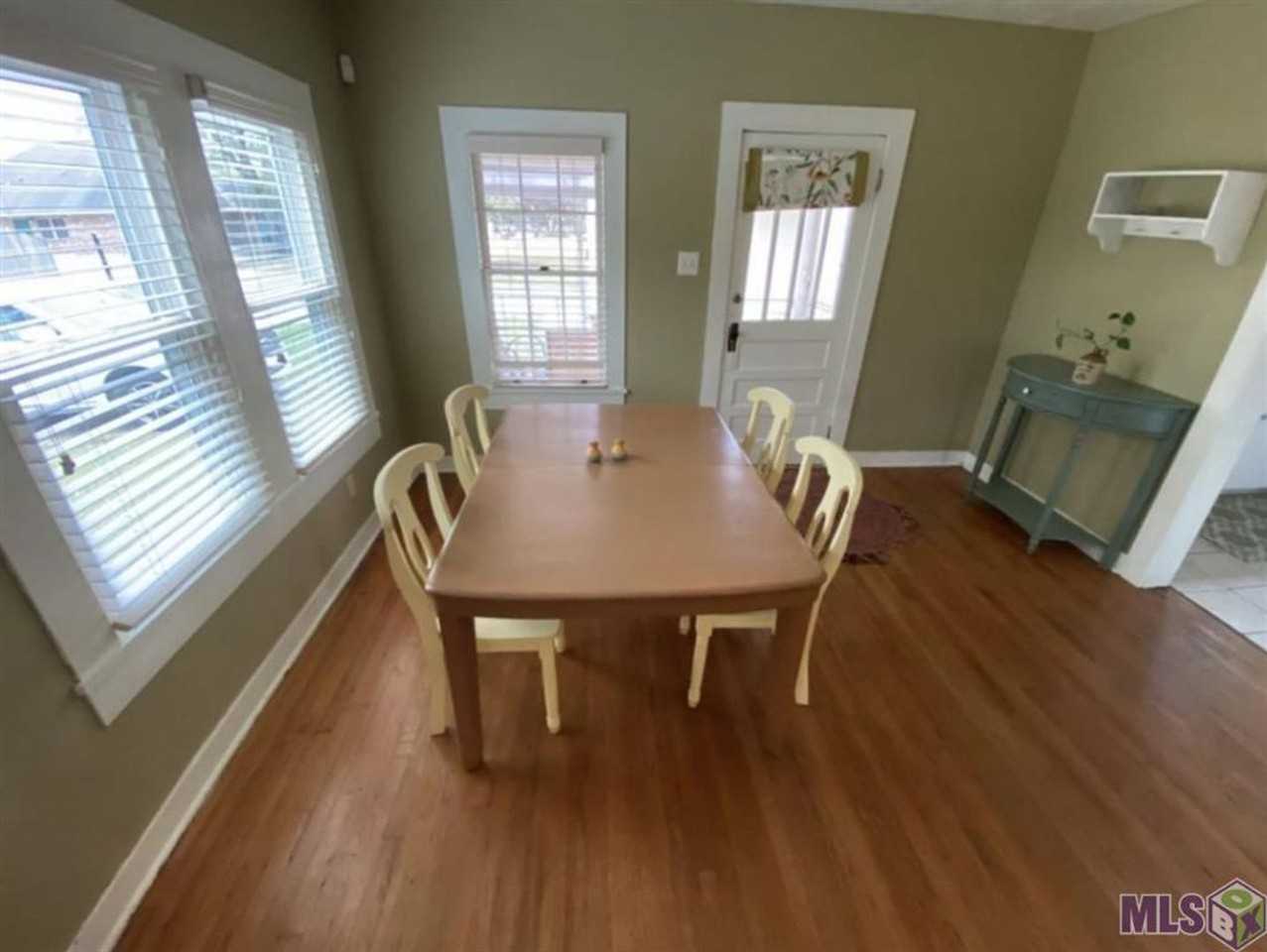 145 Ray St - Photo 2 of 12