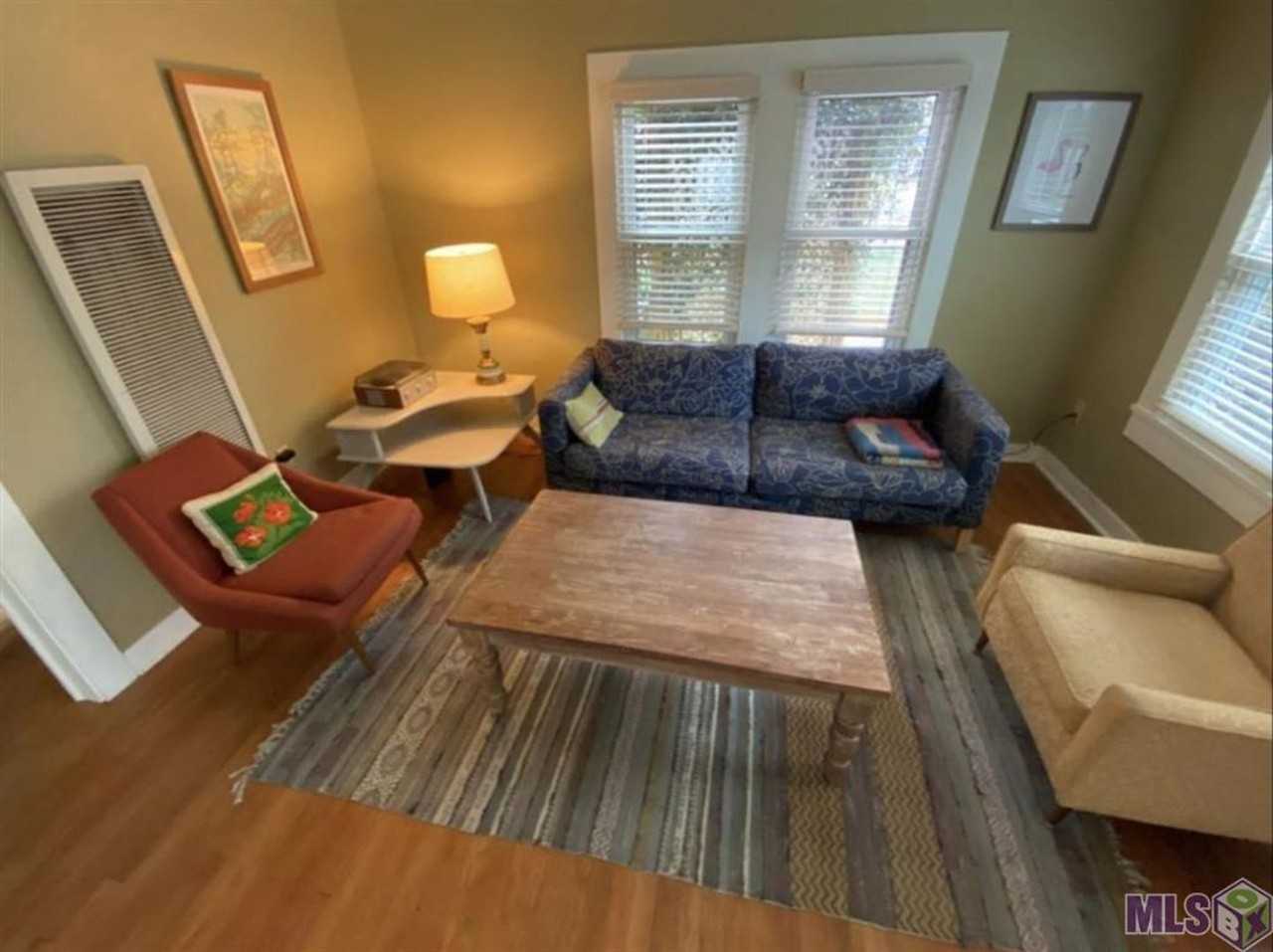 145 Ray St - Photo 3 of 12