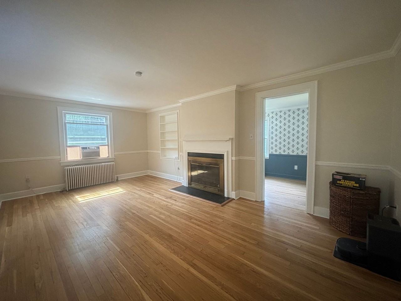 1206 Federal St - Photo 3 of 12
