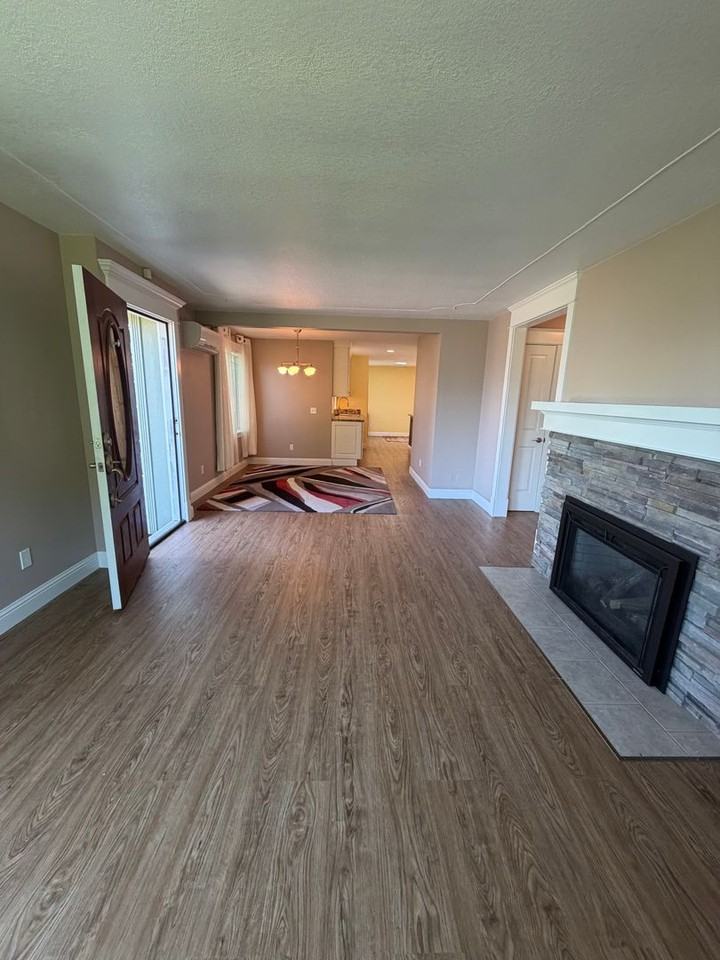 3521 Harrison Ave - Photo 3 of 16