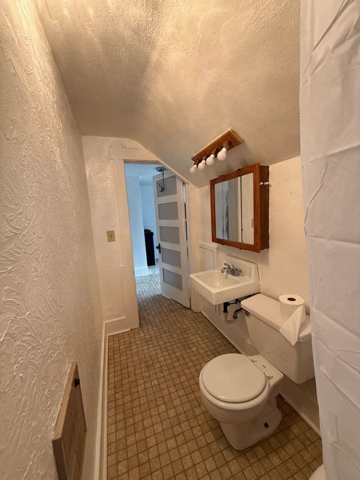101 2nd St W - Photo 6 of 12