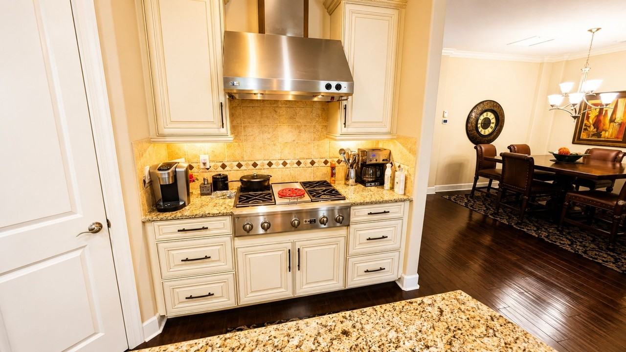 2519 Vaccaro Dr - Photo 4 of 46