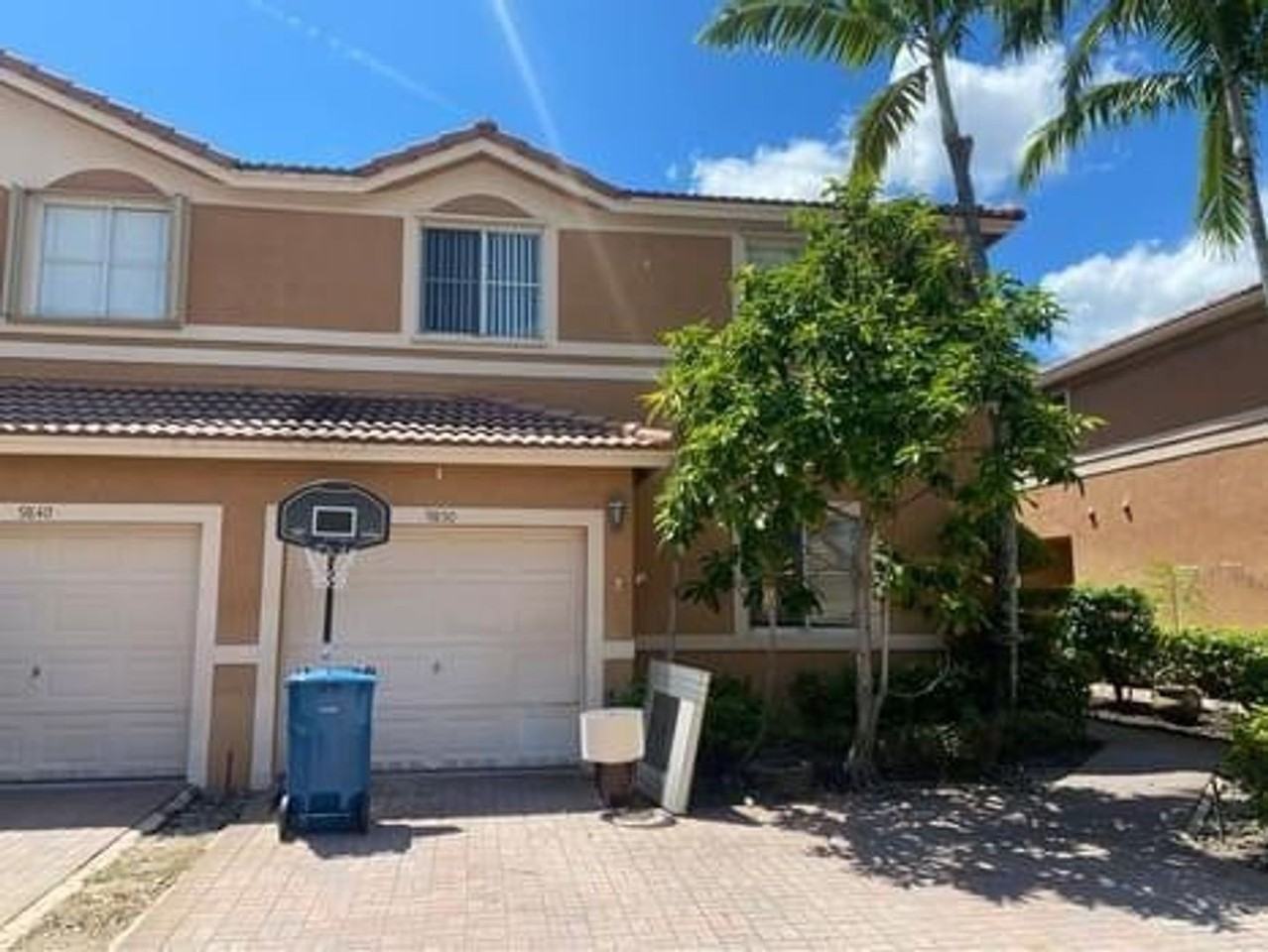 9850 Nw 24th Ct - Photo 7 of 21
