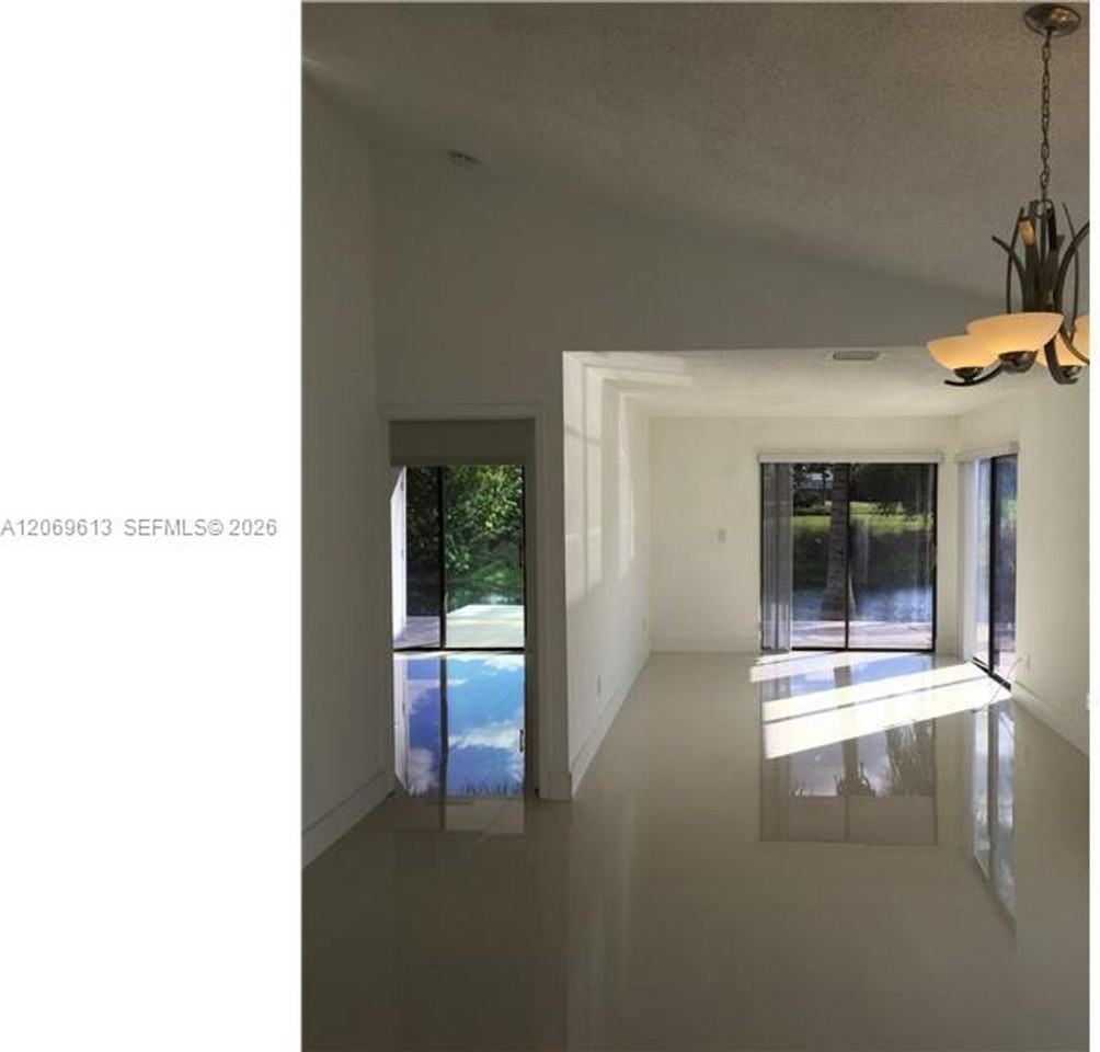3600 Nw 82nd Ter - Photo 4 of 11