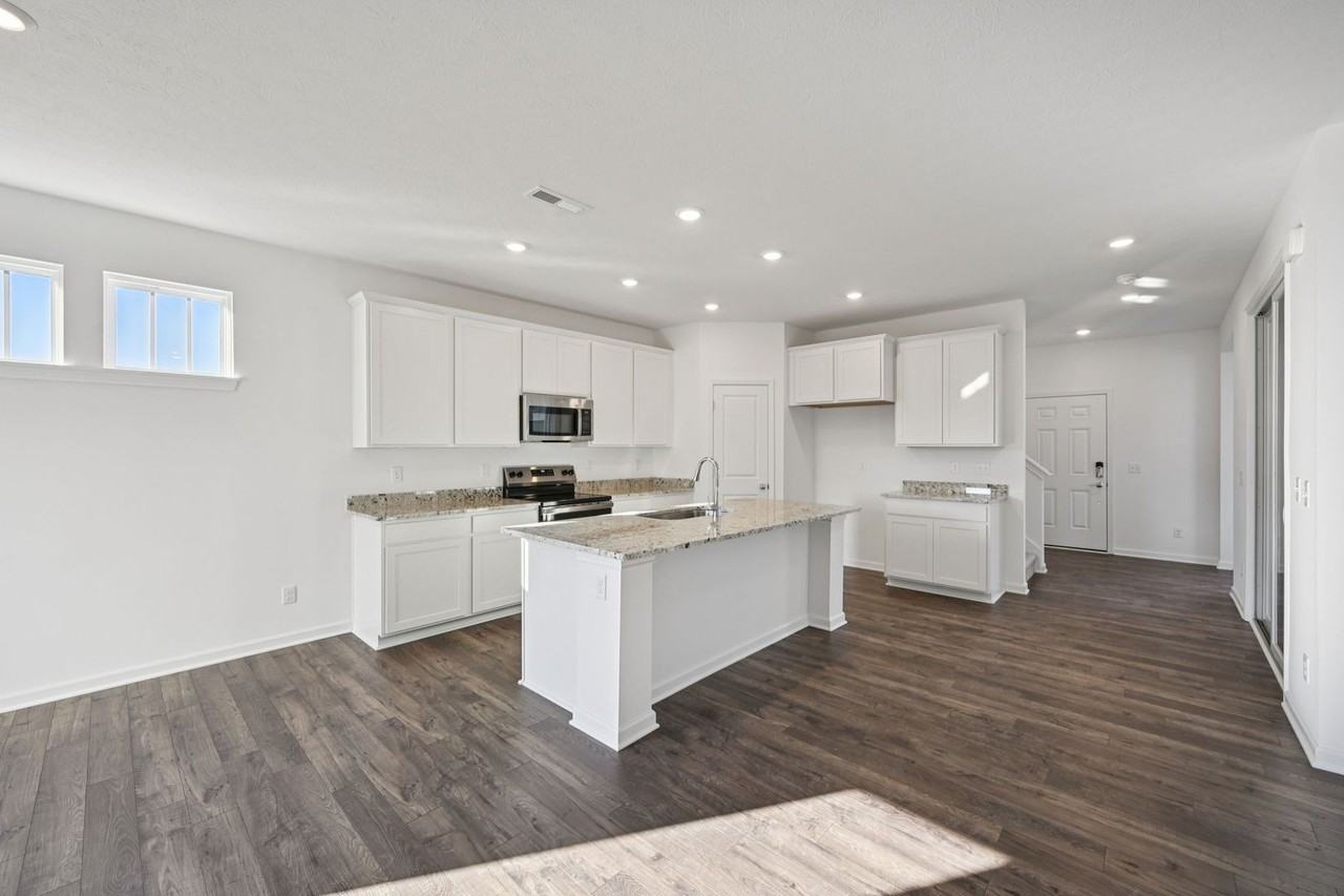 2686 Prism Way - Photo 5 of 32