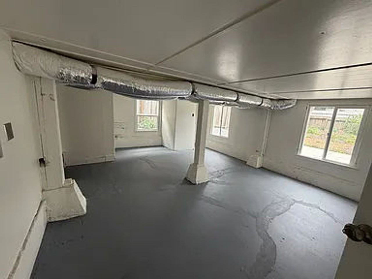 1826 Parker St - Photo 3 of 17