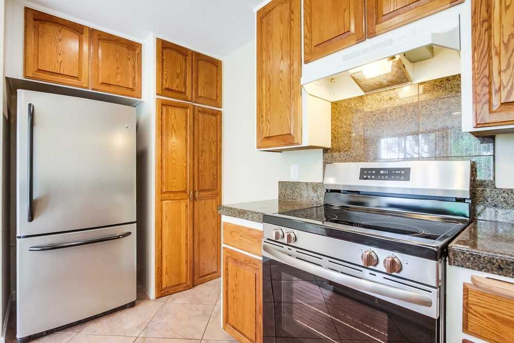 675 S Sierra Ave #19 - Photo 7 of 25