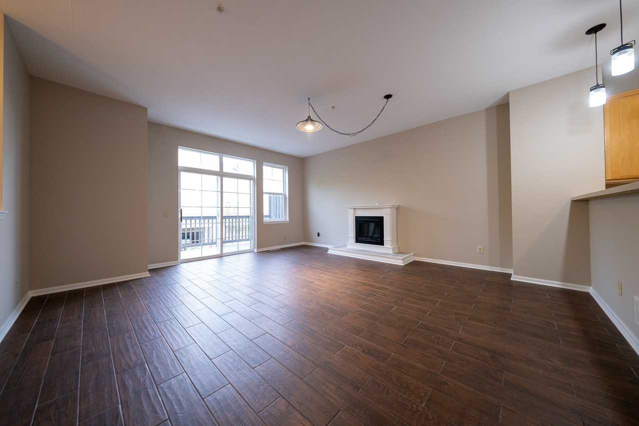 8107 Oakview Dr N #1 - Photo 4 of 19