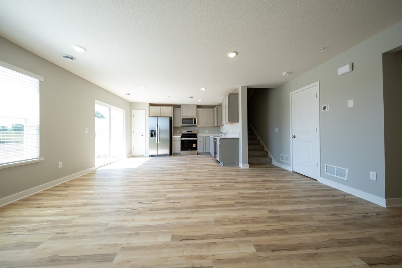 17579 Driscoll Pl #1 - Photo 4 of 41