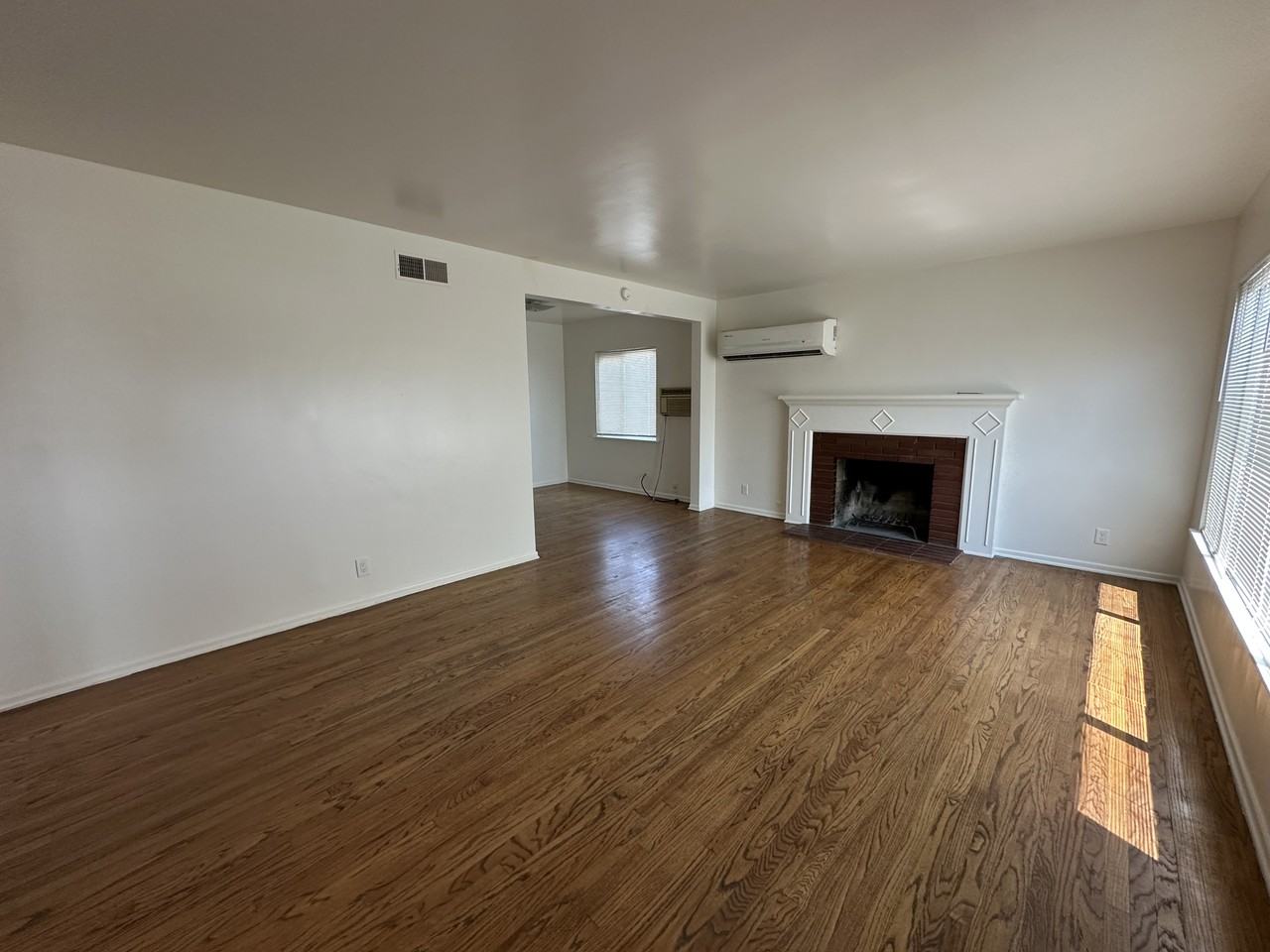 997 Capper Ave #1 - Photo 2 of 27