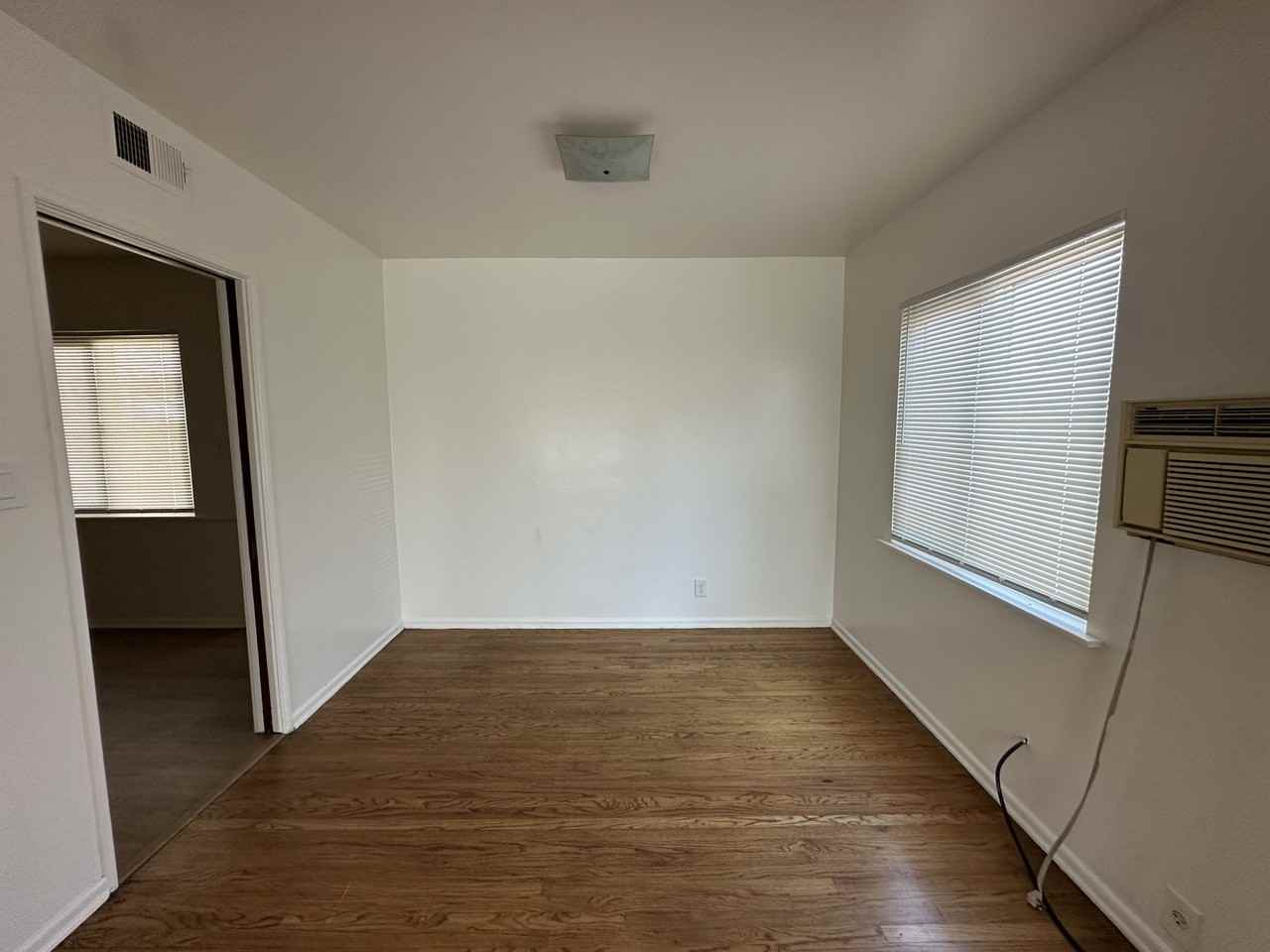 997 Capper Ave #1 - Photo 5 of 27