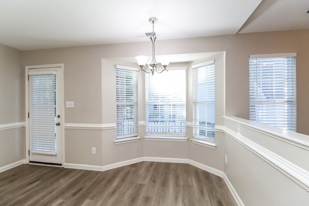 6222 Spanish Moss Ln - Photo 7 of 17
