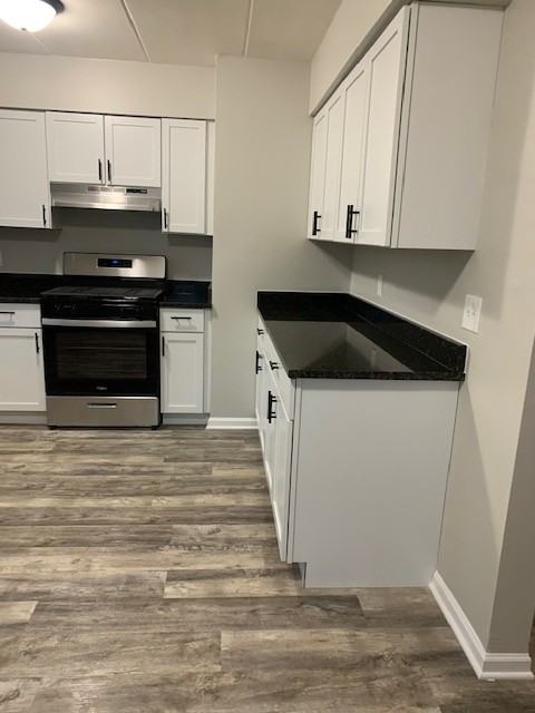 5721 Van Buren St #5721 - Photo 3 of 14