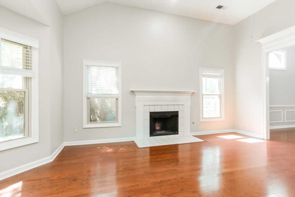 8772 Cedar Mills Cir - Photo 4 of 17