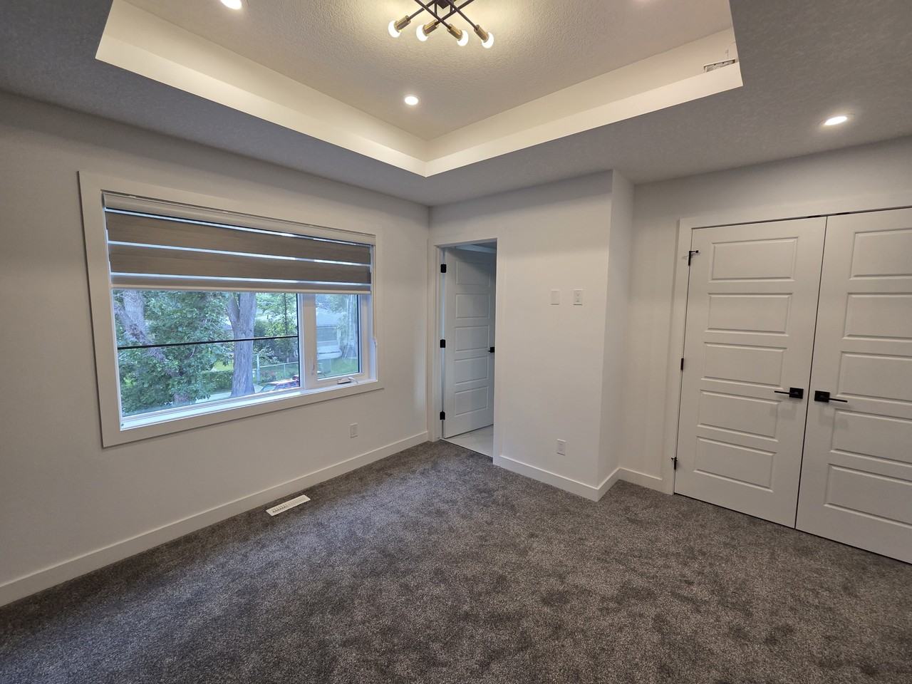 11521 67 St Nw - Photo 5 of 18