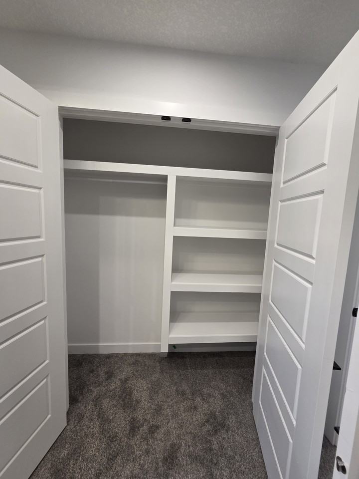 11521 67 St Nw - Photo 7 of 18