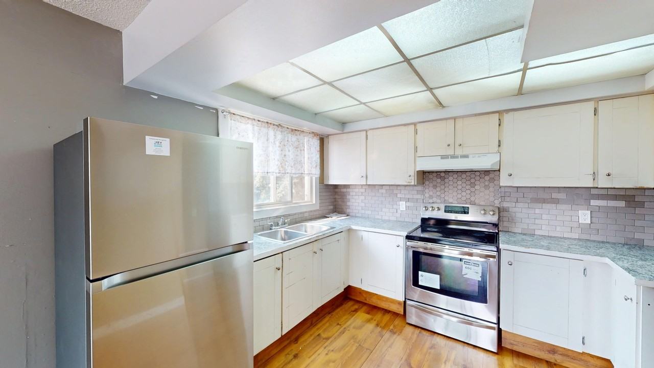 3705 - 3705 Fonda Way Se - Photo 4 of 19