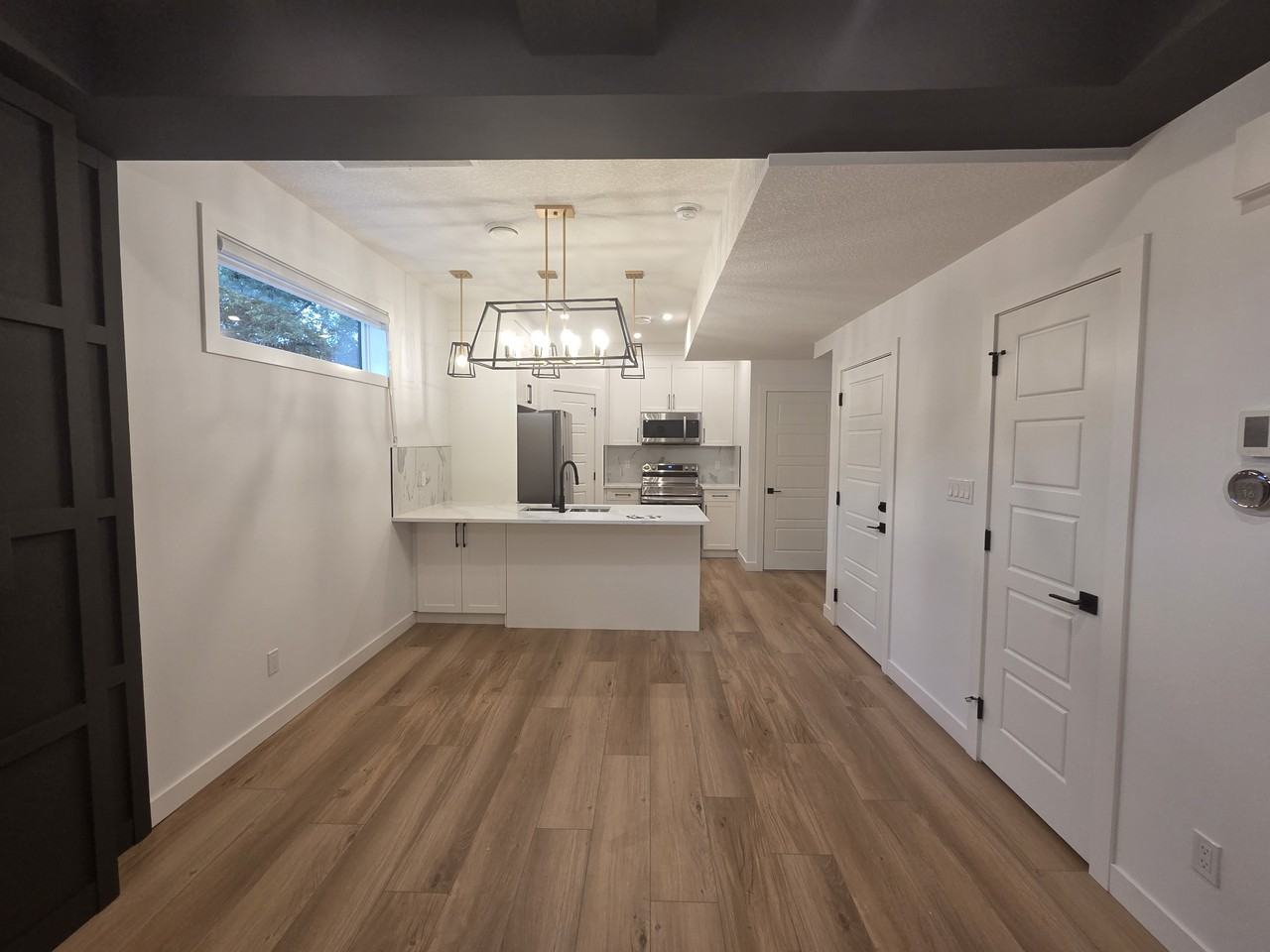 11519 67 St Nw - Photo 4 of 17