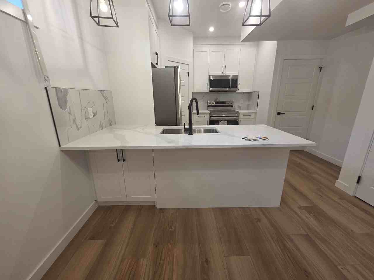 11519 67 St Nw - Photo 5 of 17
