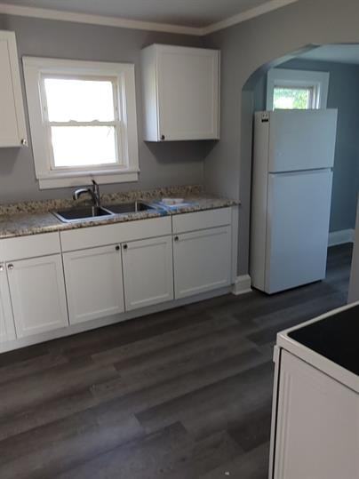 916 Donald Ave #1 - Photo 6 of 12