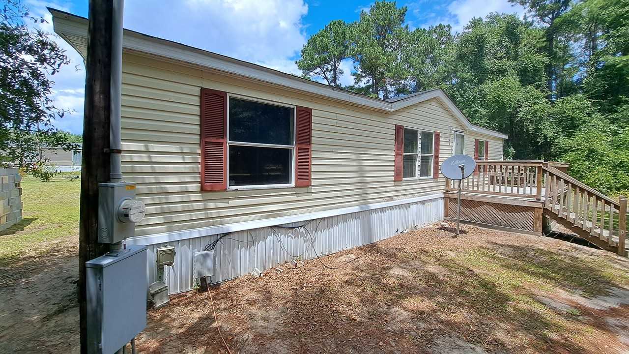 40 Ginger Ln #1 - Photo 2 of 36