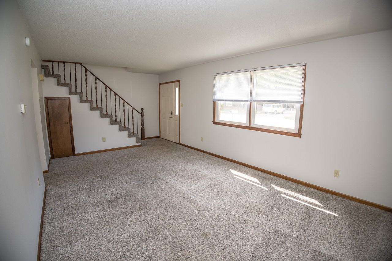 2601 Midway St #B - Photo 6 of 21