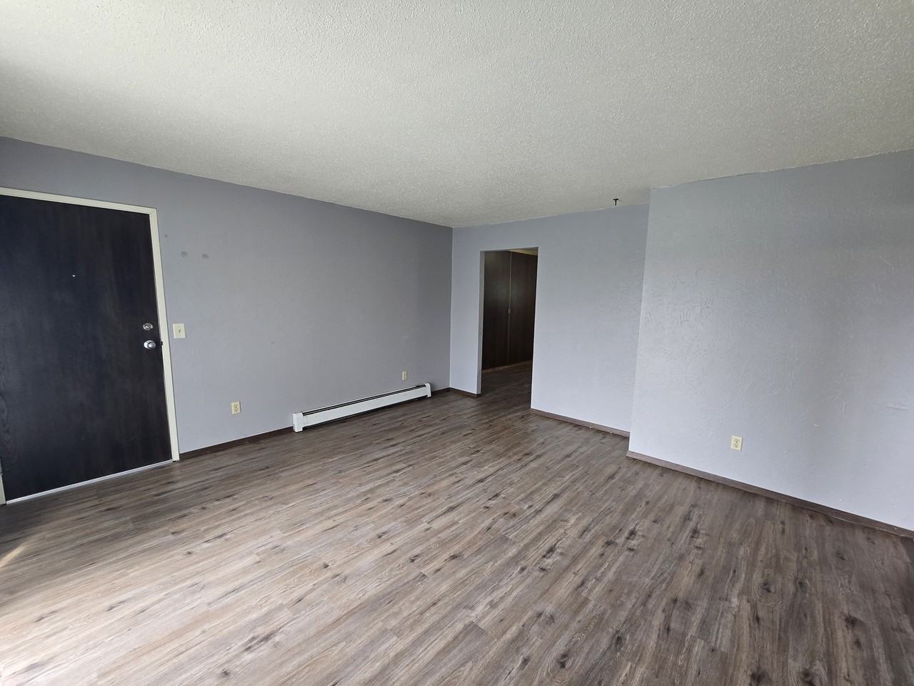 101 16th Ave Nw #1 - Photo 3 of 20