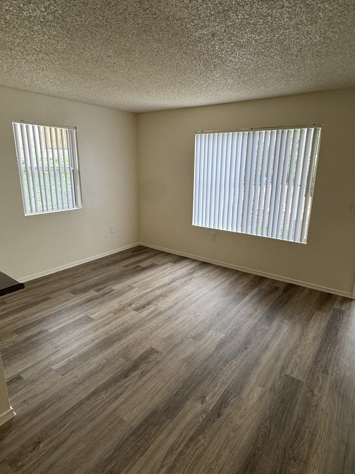 9777 N. Thornydale Road3105 #3105 - Photo 6 of 36